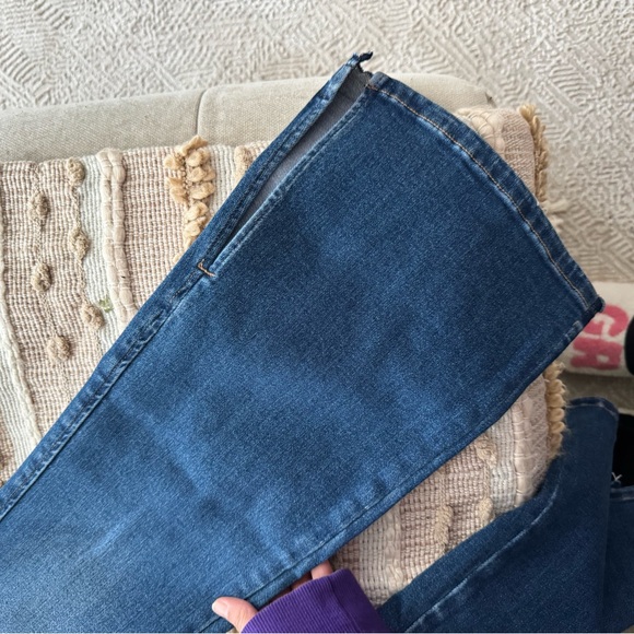 Bayeas Split Flare Jeans - Picture 3 of 4